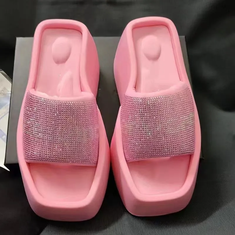 

2023 Rhinestone Slippers real leather designer high heeled sandals soft wedge heel womens slippers summer classic legendary sandal flats 35-41