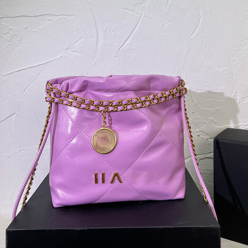 

Womens Shoulder Bag Portable Crossbody Bag Patent Leather Ringer Grain Coin Charm Thin Chain Mini Garbage Bag Shopping Bags Gold Buckle Mobile Phone Bags 19x21cm, White