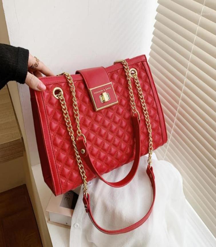 

Lattice Big Tote Bag 2021 Fashion High Quality Leather Women039s Designer Handbag Capacity Chain Shoulder Messenger7183417, Black