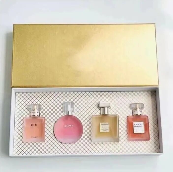 

Famous Women Perfume Suit N5 COCO CHANCE Parfum Deodorant Spray 25mlx4 Body Mist Long Lasting Scent Fragrance For Gift Natural Lady Girl Cologne Good Smell