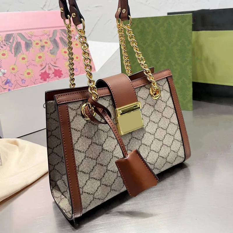 

luxurys Handbag Designer Bag Totes Women Shoulder Cross Body Bags Brand Letter Crossbody Handbags Casual Commuter Bag Women Purse Lady Chains Wallet, Black