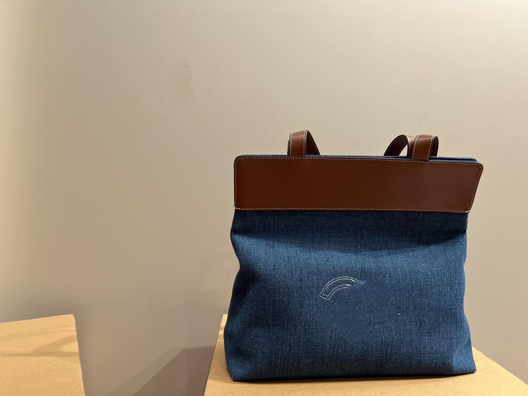 

New fashion denim shopping bag designer large capacity handbag, Blue