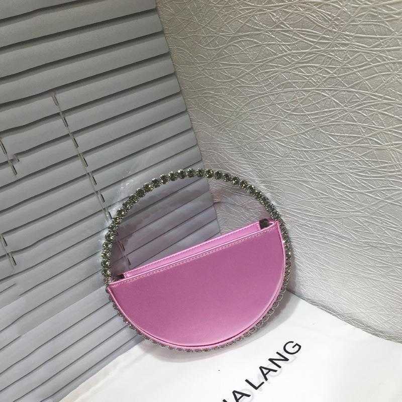 

Womens Bag Hand Banquet Socialite Light Dinner Diamond Ring High Grade Chain, Black satin