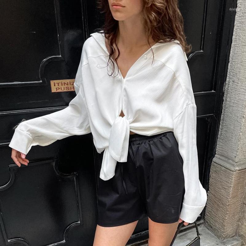 

Women's Blouses Fashion Long Sleeve Shirt Tops Women Woman Commuting Temperament Shirts Solid Color Turn Down Collar Women's, White