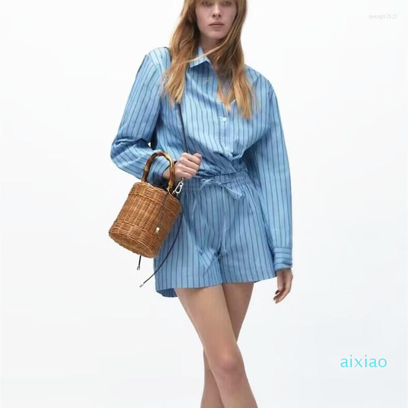 

Designer Evening Bags Wicker Rattan Bucket Bag Bamboo Handle Women Handbags Bohemian Travel Beach Shoulder Handmade Straw For Tote, Brown