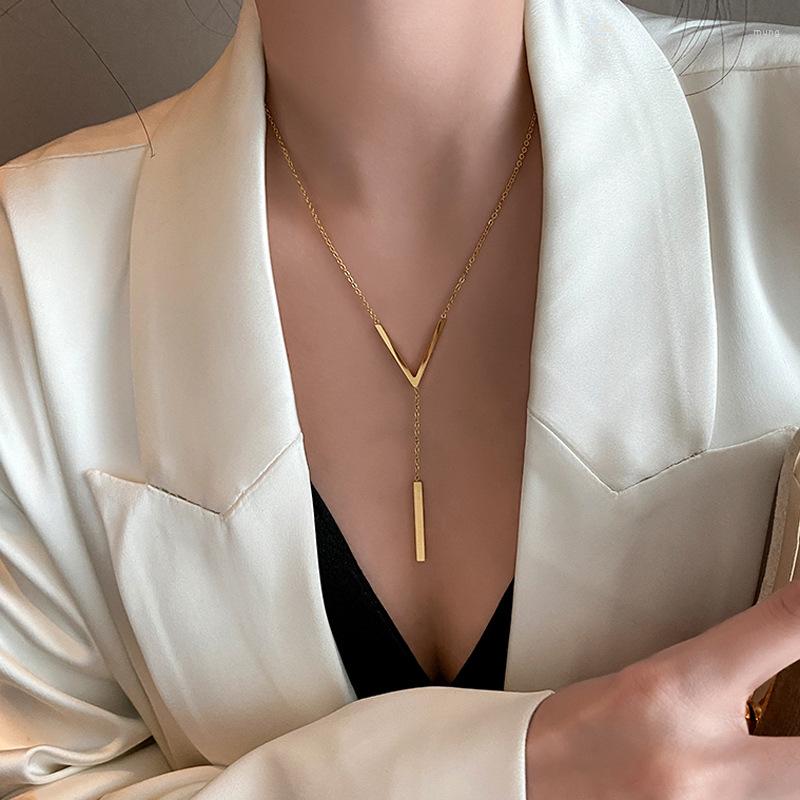 

Pendant Necklaces 2023 Stainless Steel V-Shaped Necklace For Women Girls Fashion Gold Color Long Chain Clavicle Party Jewelry