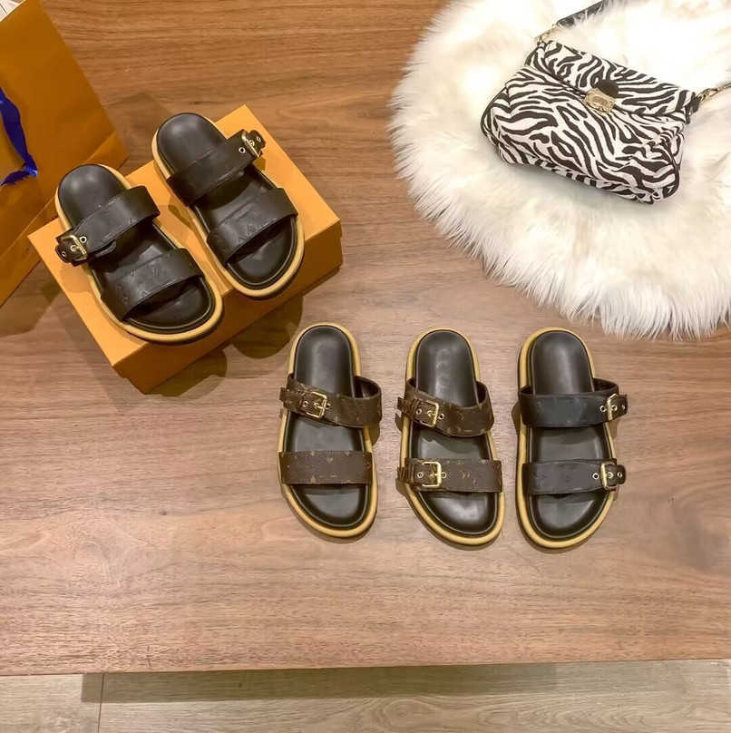 

HOT MULE WATERFRONT Paseo Slippers Men Women Slides LOGO Sandals Designer Shoes Luxury Monograms Crystal Brown Black Dad Sandal Wide Flat Thick Bottom Flip Flops, Dwslv3 embossed black