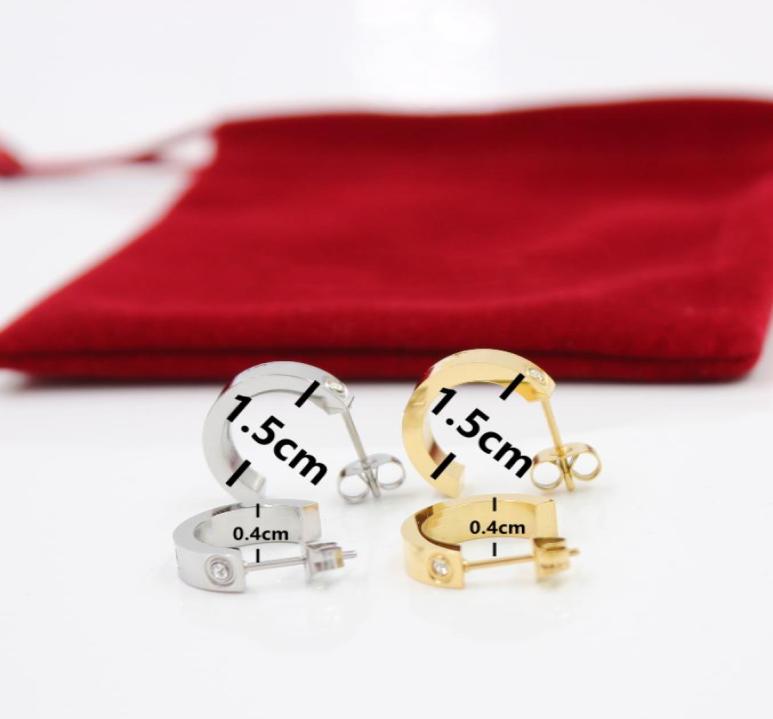 

Top Quality Classic Love Series Stainless Steel Stud Earring Lovers Cute Earrings For Women Pendientes Brincos Boucle d039oreil6172435