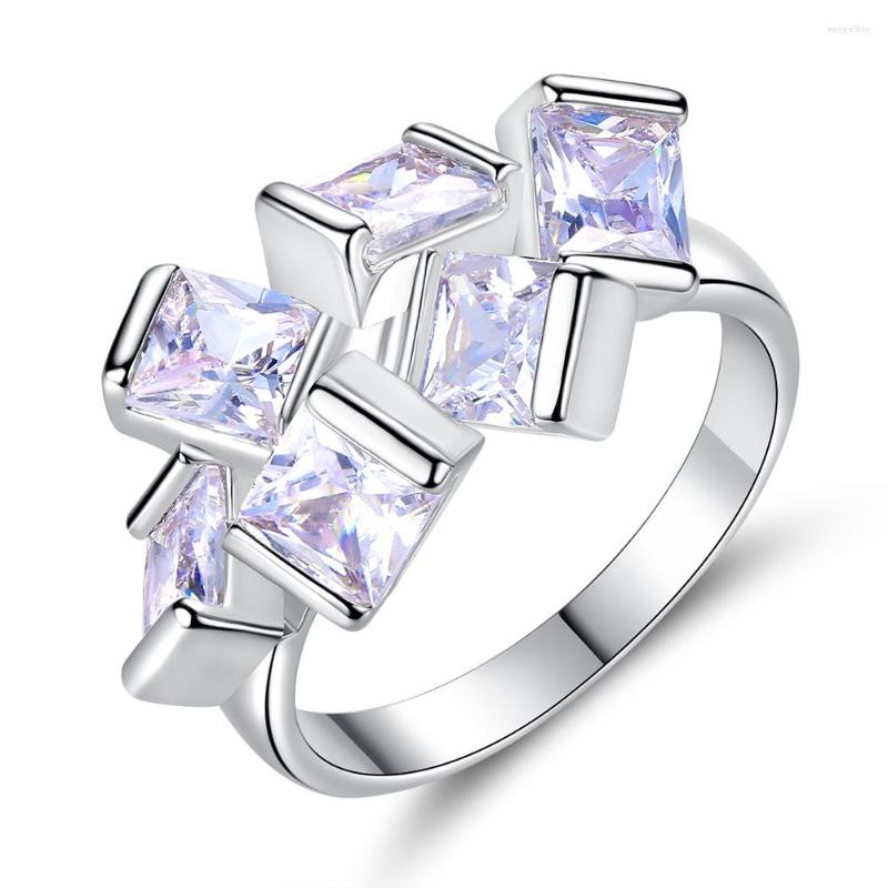 

Cluster Rings Trendy Creative For Women Fashion Square Crystal Ring Jewelry Elegant Ladies Party Gift