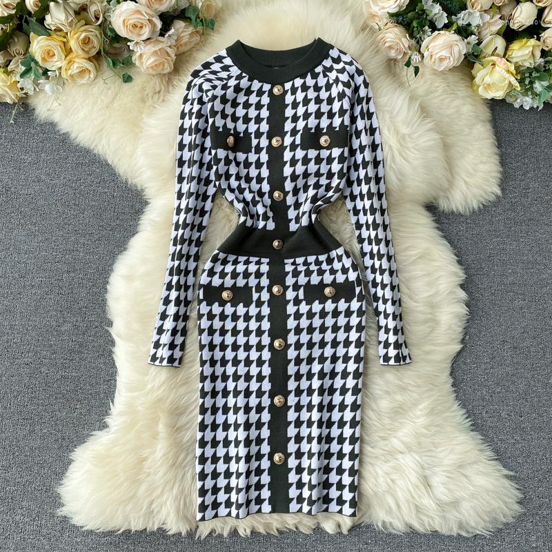 

Casual Dresses Spring Vintage Houndstooth Package Hip Knitting Dress Runway Women Long Sleeve Single-breasted Bodycon Pencil Knit Sweater, Dark green