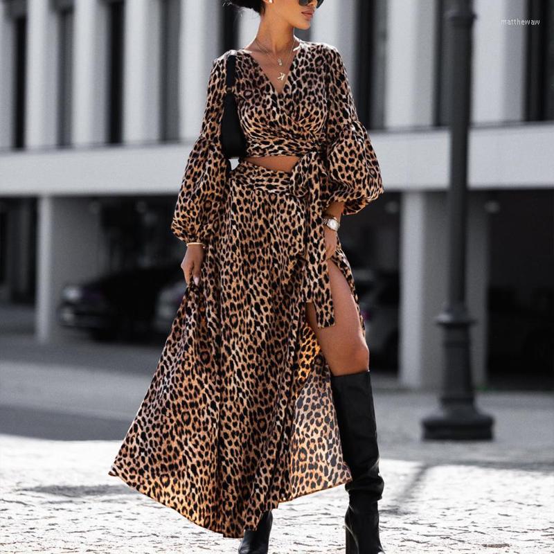 

Casual Dresses Fashion Floral Print Lantern Sleeve Ladies Long Dress V-neck High-waist Suit Women Vintage Leopard Loose Robe 26347, Leopard print