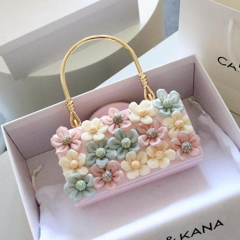 

Evening Bags Personalized Fashion Minority Foreign Flower Bag 2022 Spring Women39s Shoulder Messenger Chain Pearl Square1940995, Sky blue