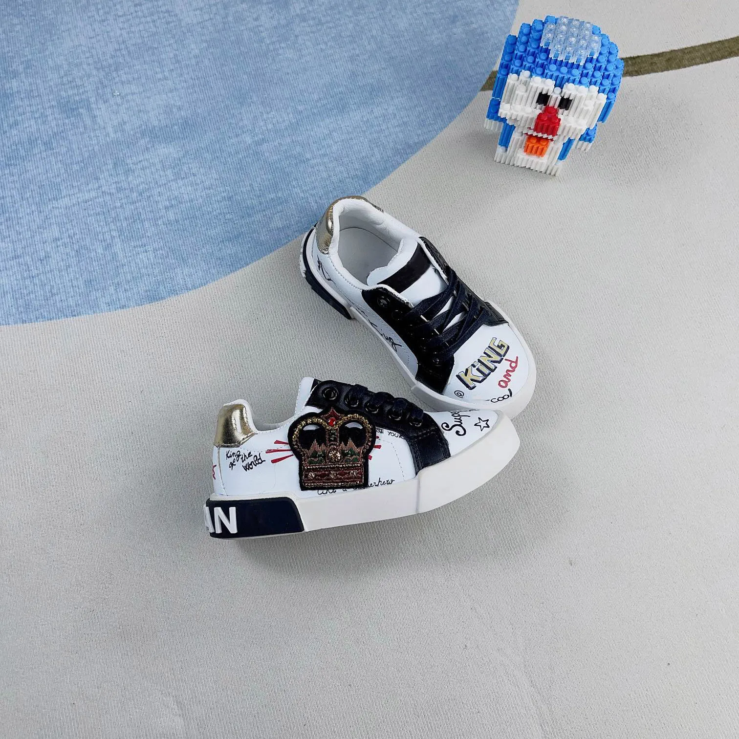 

kids brand designer skateboard shoes Children printed embroidered soft leather toddler boy and girl Graffiti sneaker Ian