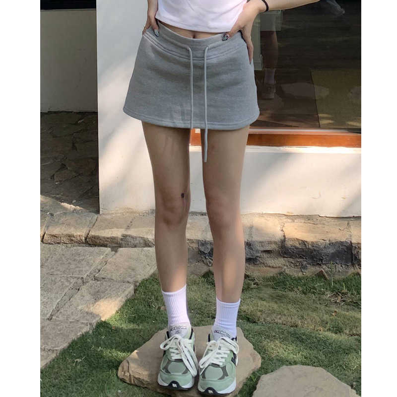 

MEIPIN 2023 New Lining Knitted Drawstring Wrapped Hip Short Skirt Women's Summer Sweet and Spicy Versatile Sports Half Skirt Trend, Black4