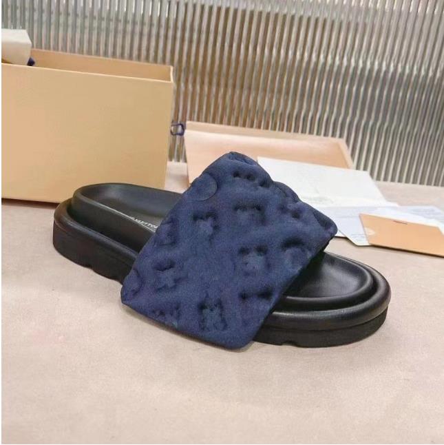 

526 Fashion slipper sliders Paris slides sandals slippers for men women WITH ORIGINAL BOX Hot Designer unisex beach flip flopwstwss, A+