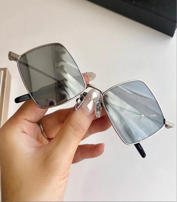 

Latest selling popular fashion 302 women sunglasses mens sunglasses men sunglasses Gafas de sol top quality sun glasses UV400 lens5155104