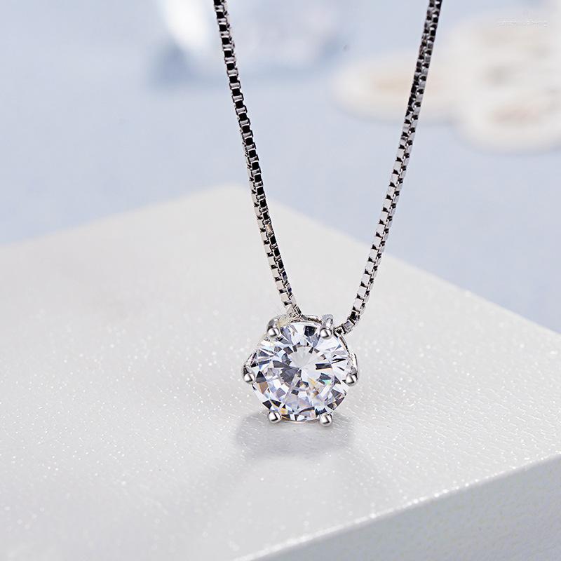 

Pendant Necklaces 2023 Fashion Jewelry High Quality Micro-inlaid Zircon Women's Round Retro Simple Necklace Wholesale
