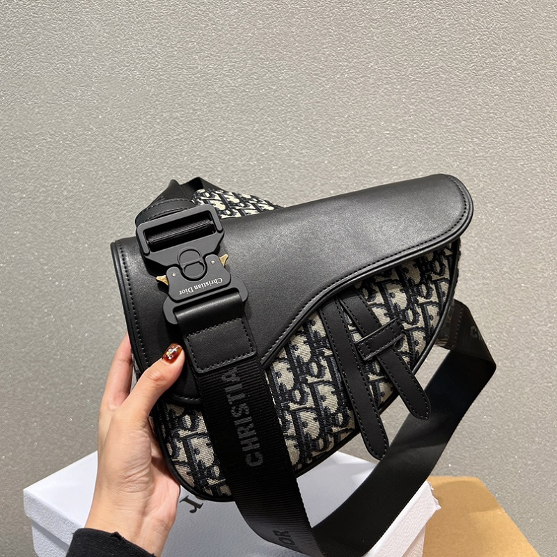 Dior Bag Brand Saddle Bag Classic Style Design Fashion Designer Shoulder Bag-image-869303892