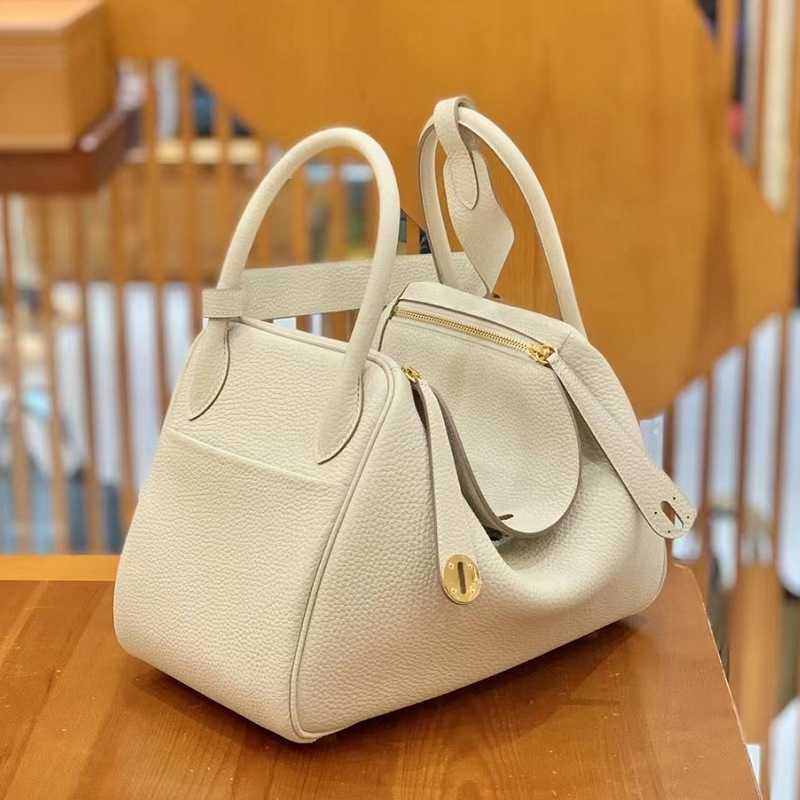 

Women Handbag Lindys Hand-stitched wax thread Lindys bag 26cm leather women's bag medicine bag pillow bag women's diagonal shoulder doctor's bag, Milkshake white