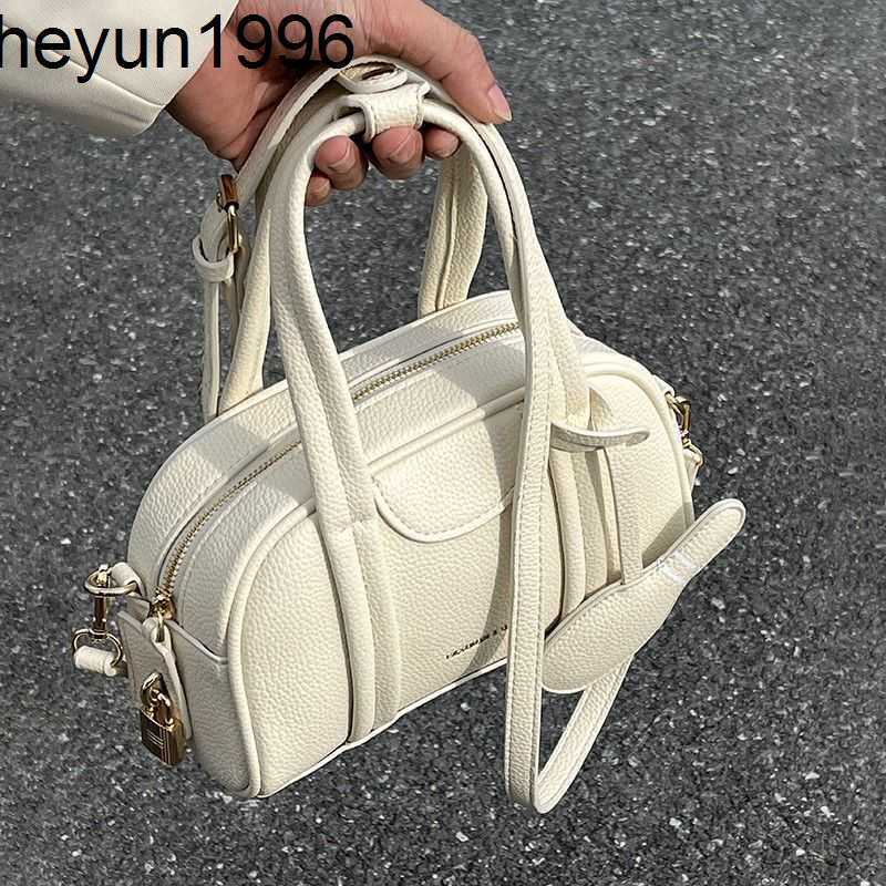 

Bowling niche designer Boston women's portable pillow single shoulder crossbody bag, White5