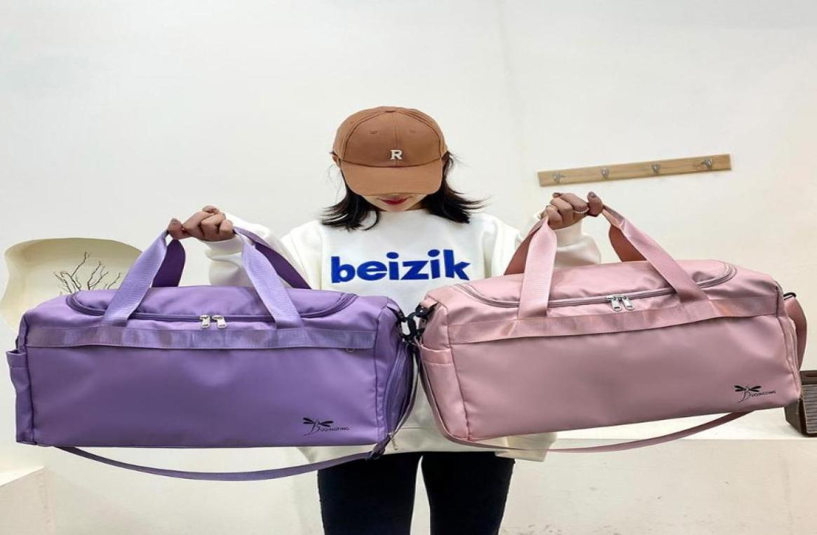 

Duffel Bags Sports Gym Bag Waterproof Travel Duffle Suitcase Handbags With Shoe Pocket Weekend Shoulder Tote For Women 20222017969, Clear