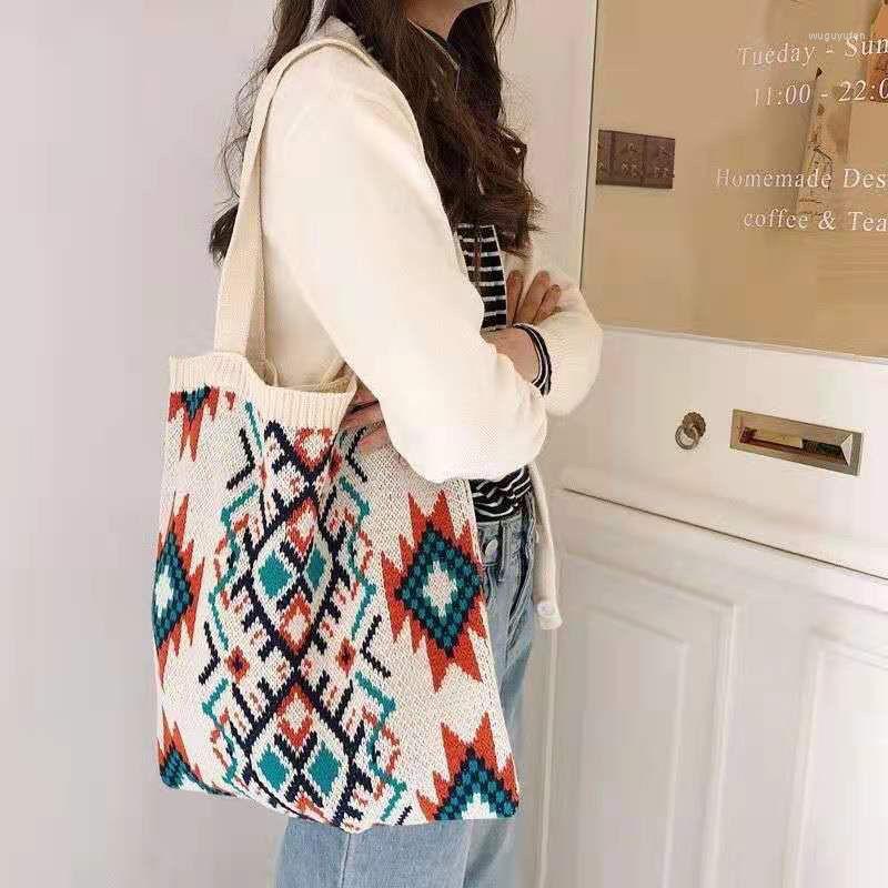 

Evening Bags 2023 For Ladies Retro Pattern Knitted Shoulder Bag Korean Version Versatile Large Capacity Women's Handbag, Beige