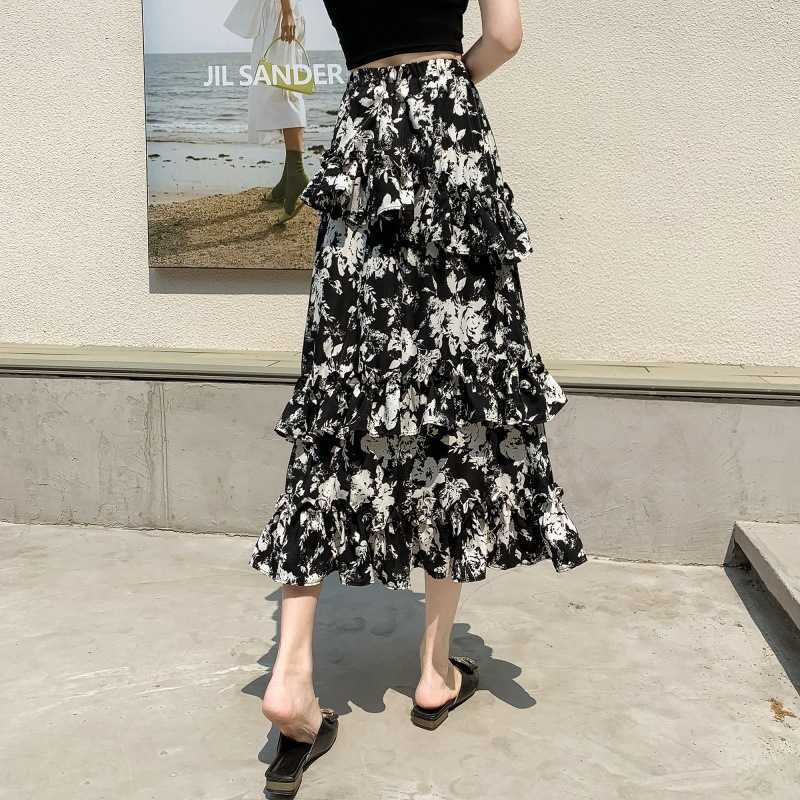 

Lace patchwork floral half length skirt for women in spring high waisted and slim mid length versatile A-line long skirt, Black4