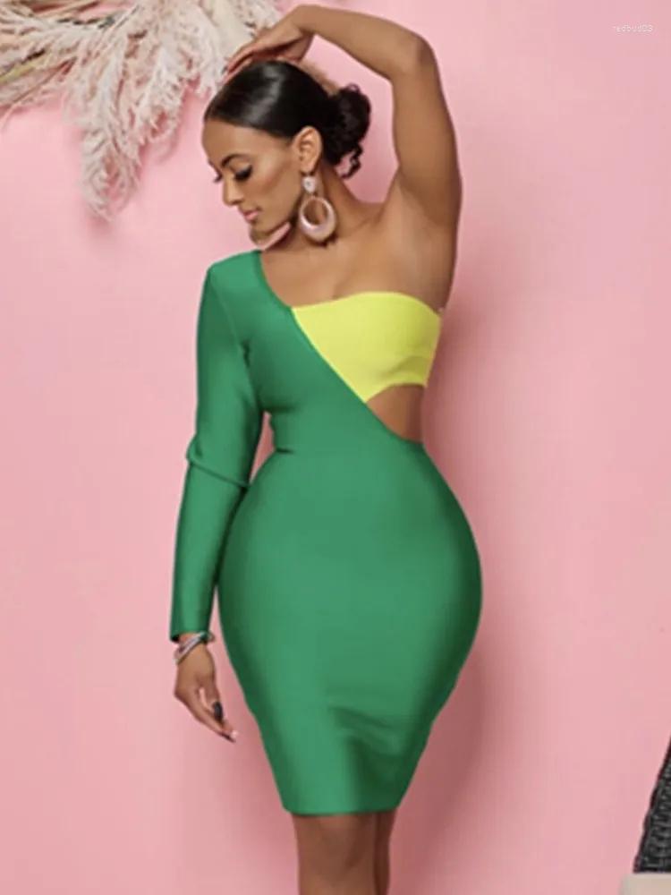 

Casual Dresses Arrival Green Yellow Patchwork Women One Shoulder Sexy Bodycon Mini Dress Bandage Celebrate Nightclub Party Bar Singer