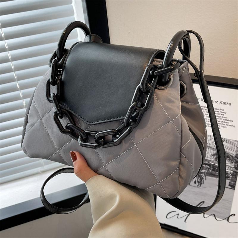 

Evening Bags 2023 Fashion Women Shoulder Luxury Designer Handbags And Purses Acrylic Chain Stain Resistant Crossbody Bag Bolso Mujer, Black