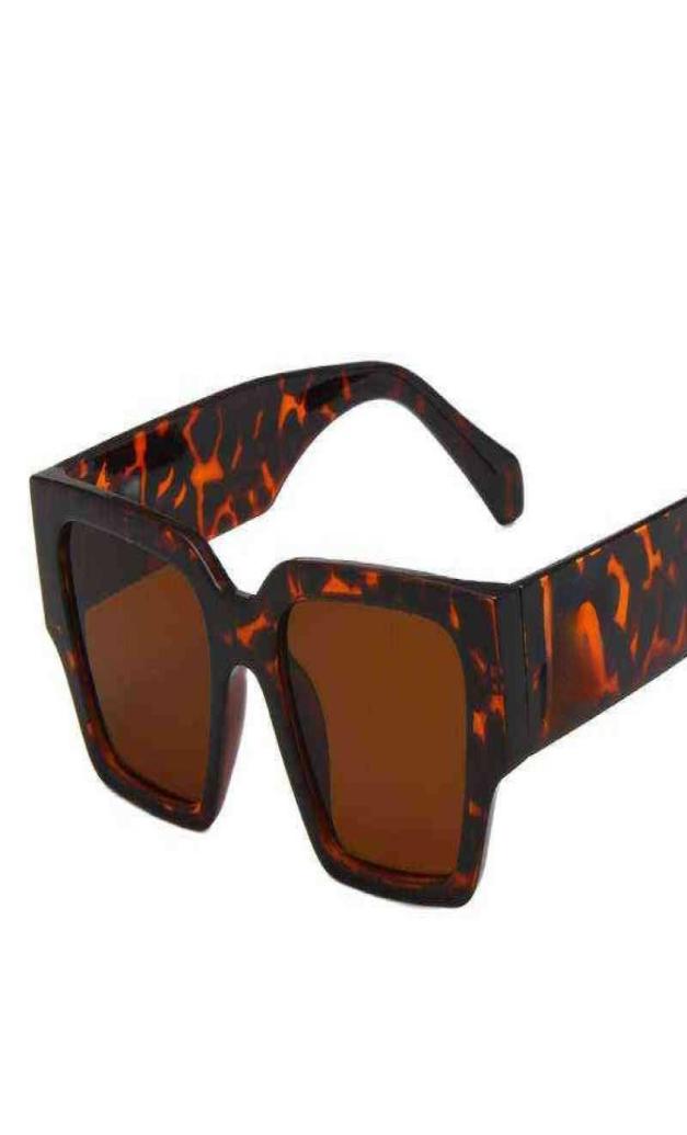 

2022 New Fashion Square Sunglasses Personality Snowflake Glasses Korean Street Shooting Eyewear Trend sunglasses women5082222