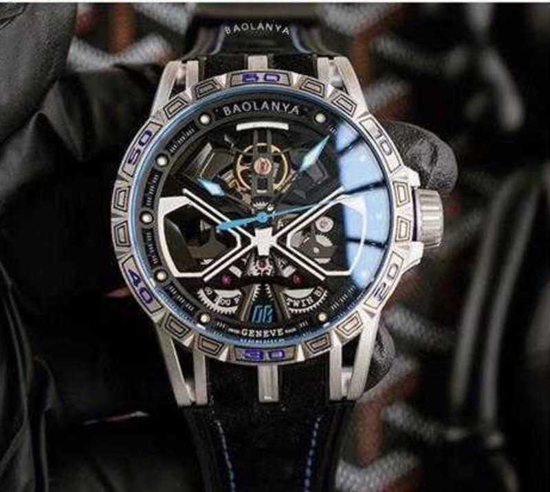 

Super complex chronograph wrist watches for man New Automatic Men's Roges King Hollow out Waterproof Large Dial Fashion Trend Designer Luxury Style 9p, Section d