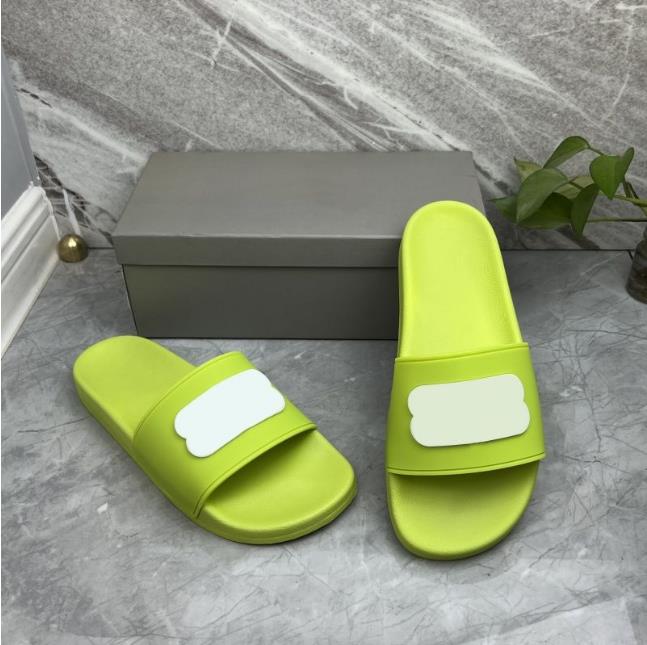 

526 Fashion slipper sliders Paris slides sandals slippers for men women WITH ORIGINAL BOX Hot Designer unisex beach flip ASARWWEQA, A+