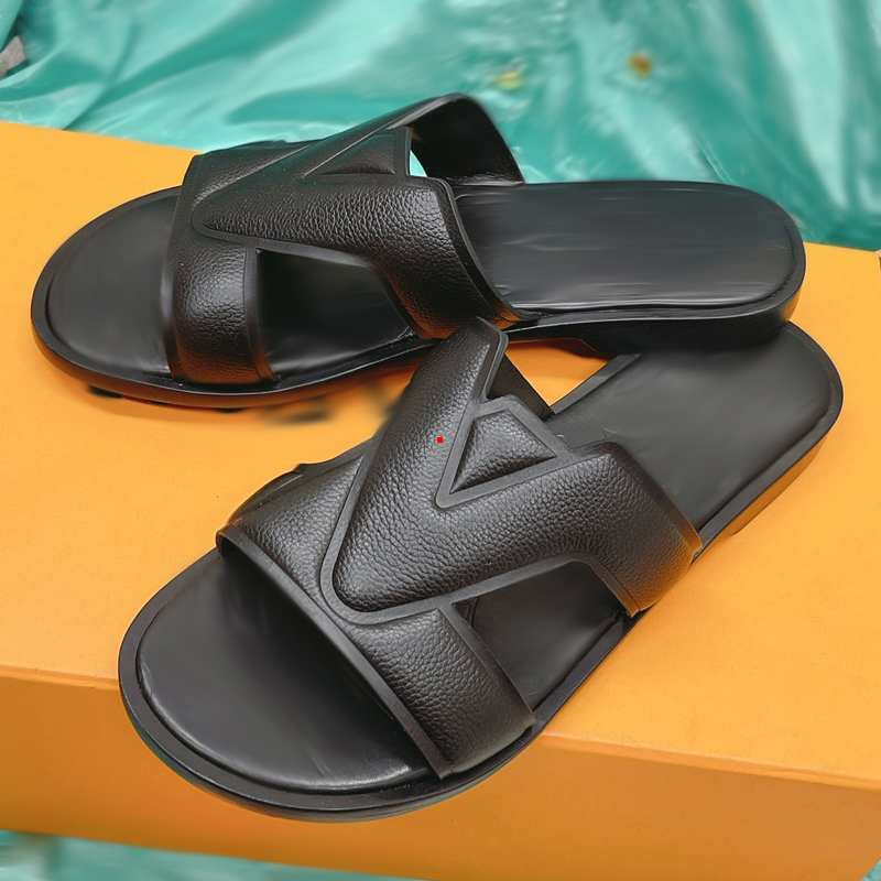 

2023 Fashion Beach slippers Classic Flat heel Summer Lazy Designer fashion Cartoon Big Head flops leather lady Slides women shoes Hotel Bath Ladies sexy Sandals -210, Picture color