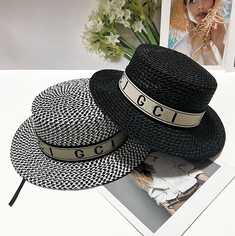 

2023 Luxury designer Alphabet Bent wavy hat men's hip hop sun Visor grid men's and women's straw hats fashion top Hat S1