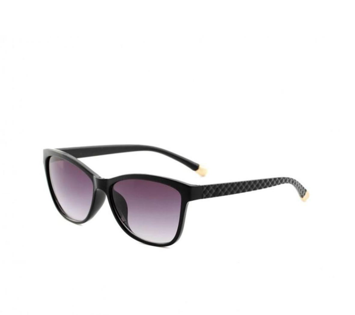 

brand Designer sunglasses men039s and women039s outdoor shade frame fashion classic ladies sun glasses box chose8574847