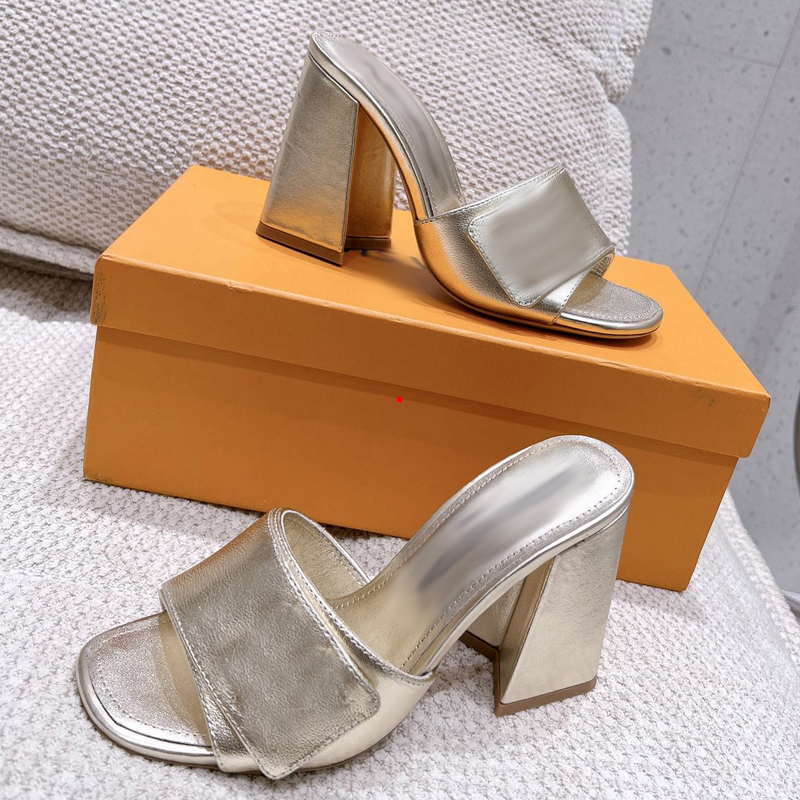 

2023 Fashion Women Slippers Sandles Classic Flat Home Slipper Shower Room Munich Print Sandals Shoes Woman Flip Flops Luxury Pantoufles Sandales Summer Slides -301, Picture color