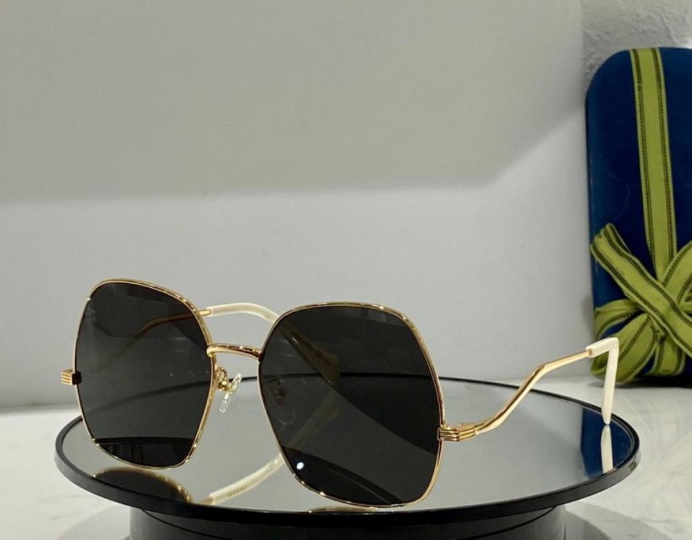 

Summer Sunglasses For Men Women 0972 Style AntiUltraviolet Retro Plate Square Metal Full Frame Special Fashion Eyeglasses Random 8902682