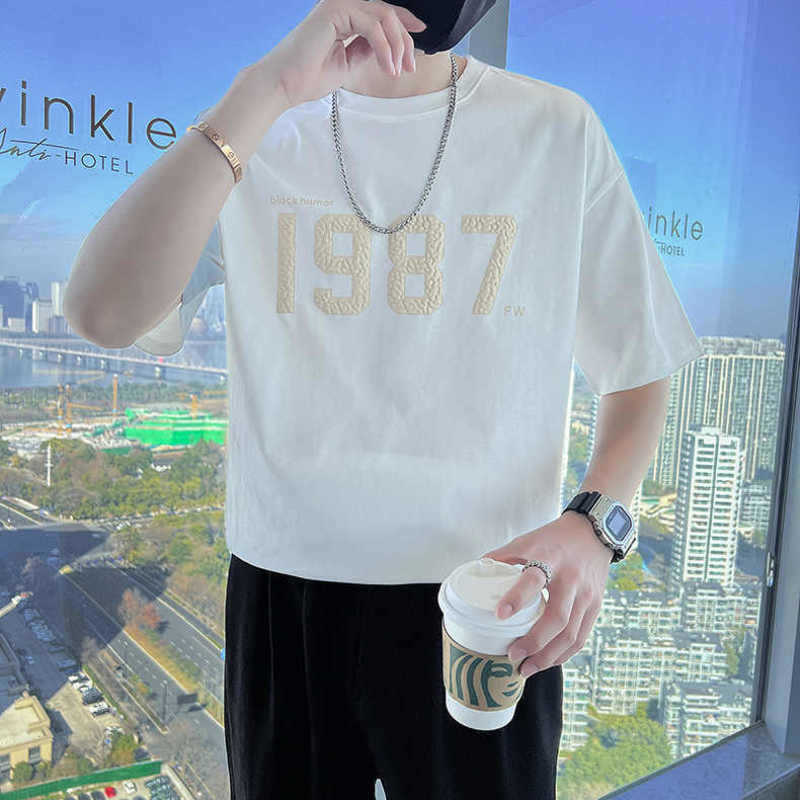 

Summer Short Sleeve T-shirt Men's Youth Letter Foam Printing Half Sleeve Body Sleeve Temperament Light Luxury Quality Men's Half Sleeve T, Black
