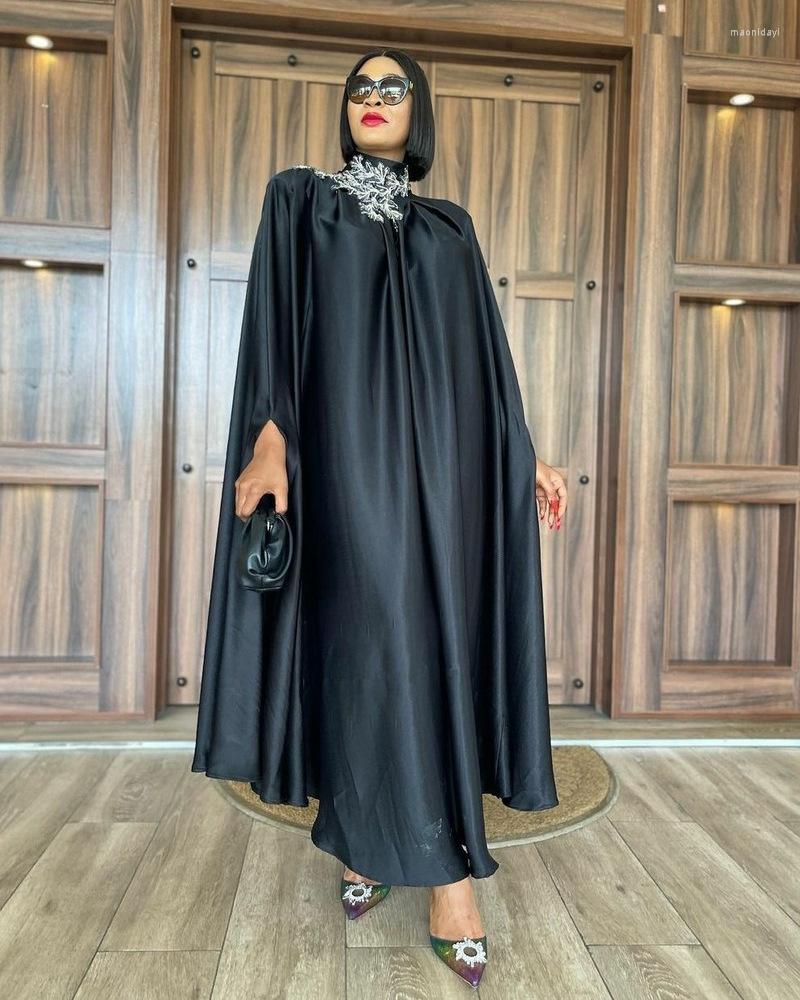 

Casual Dresses Autumn Loose Women' Dress Solid Color Round Neck Cover Head Waist Temperament Commuter Robe, Black