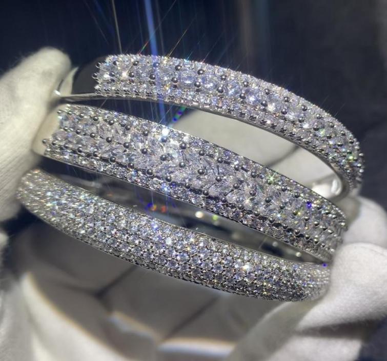 

Sparkling New Arrival Luxury Jewelry 925 Sterling Silver Fill Pave White Sapphire CZ Diamond Women Wedding Bangle Finger Bracelet 3715506