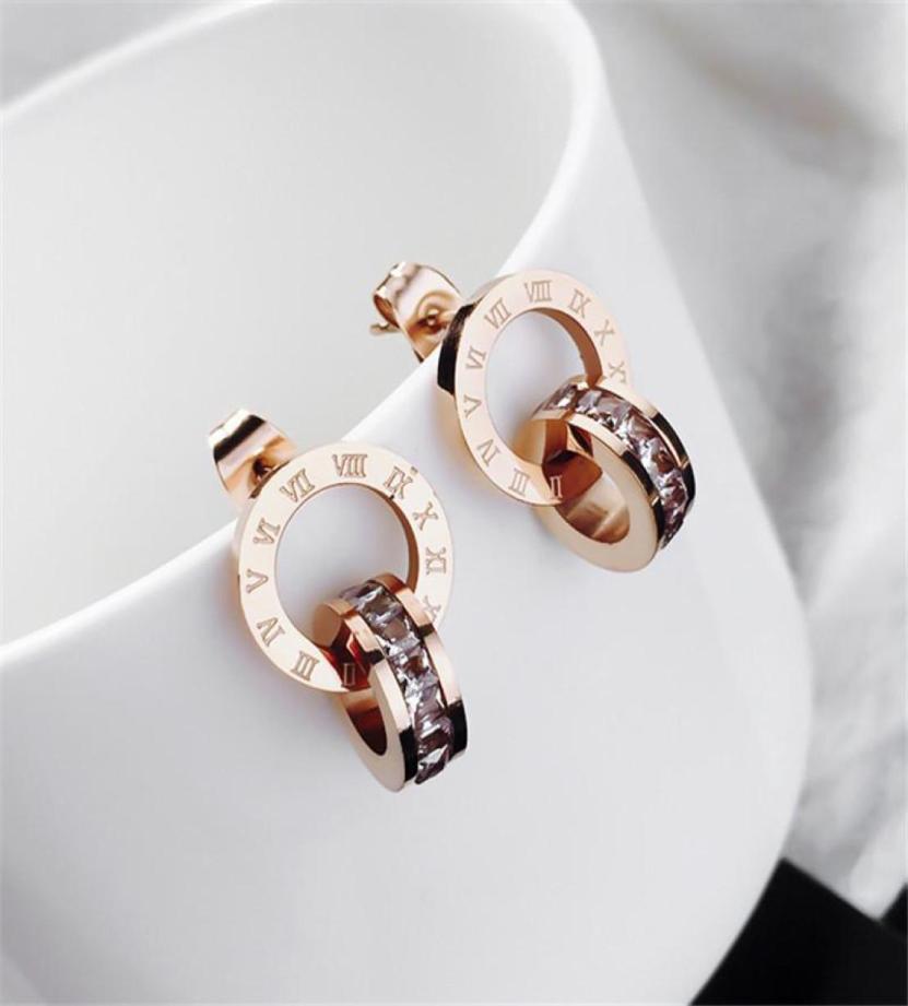

YUN RUO 2020 Fashion Zircoina Inlay Roman Stud Earring Woman Rose Gold Color Titanium Steel Jewelry Girl Gift Party Never Fade1880511