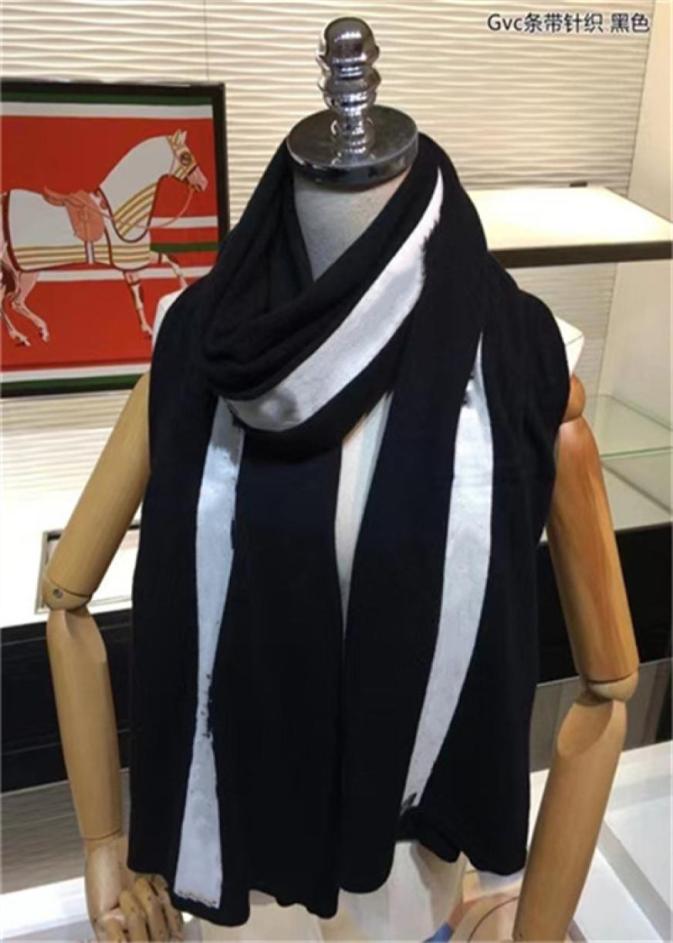 

Top Luxury Scarf Cashmere and Silk Blending Fashion Colors Pashmina Winter Warm Brand Designer Letter Shawl Classic Pattern Long 16665398