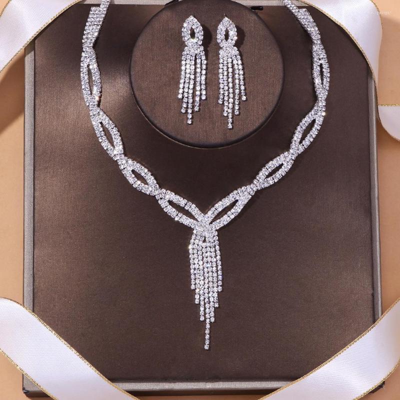 

Necklace Earrings Set 2023 Arrival Luxury Silver Color Round Dubai For Women Anniversary Gift Jewelry Wholesale J8265, Picture shown