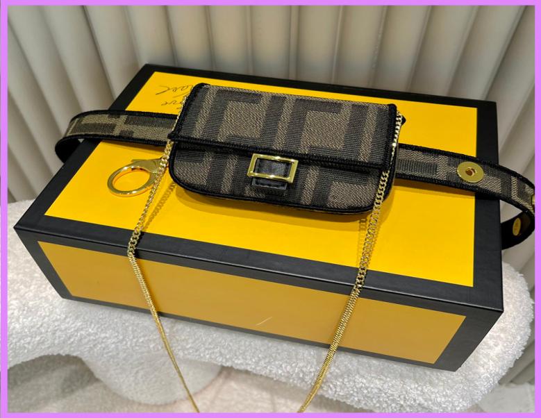 

Luxury Designer Waist Bags Women Mens Pocket With Chain Letters Pockets Street Fashion Coin Purse Bag Pockets D223114F4264536, Sky blue