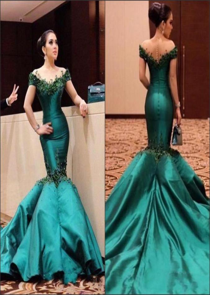 

Emerald Green Off the Shoulder Mermaid Prom Gowns 2018 New Satin Formal Long Evening Dresses with Beads Court Train Pageant Wear B5197824, Champagne