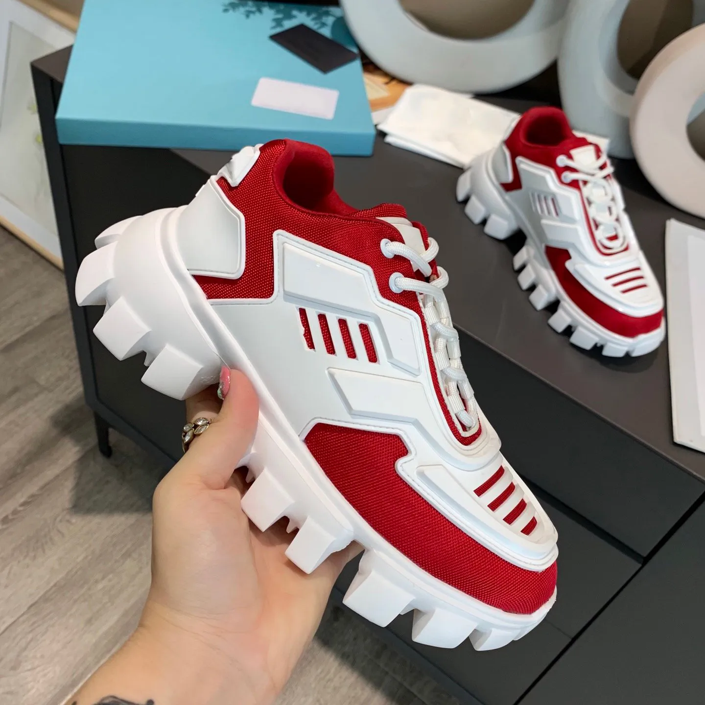 

sneakers Prad Cloudbust Thunder Mens woman platform Shoes 3D runner Trainer knit fabric Low Top Light Rubber Outdoor Shoe size 35-40