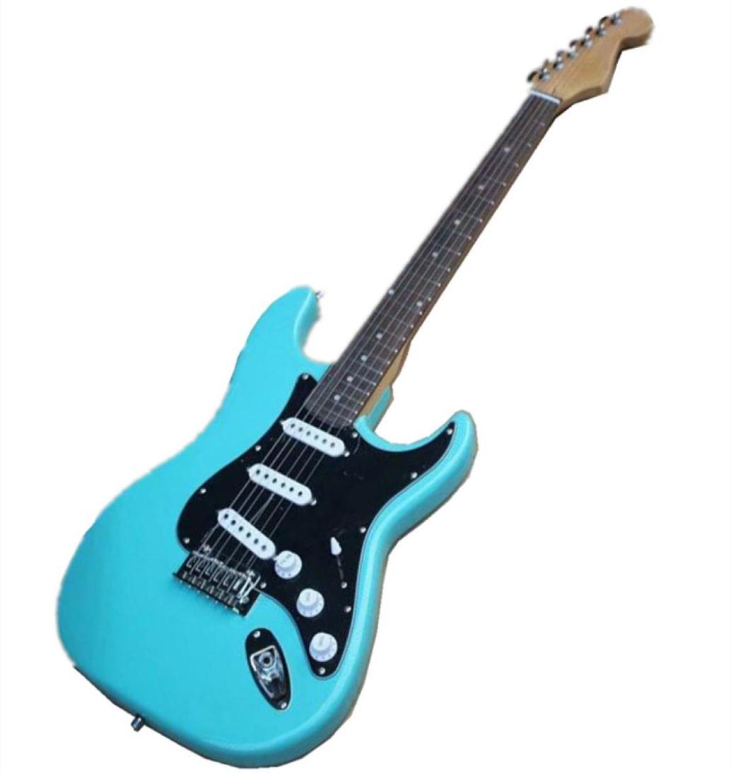

Rosewood Fingerboard Blue body Electric Guitar with Locking TunersBlack pickguardChrome hardwareSSS pickupscan be customized3585359