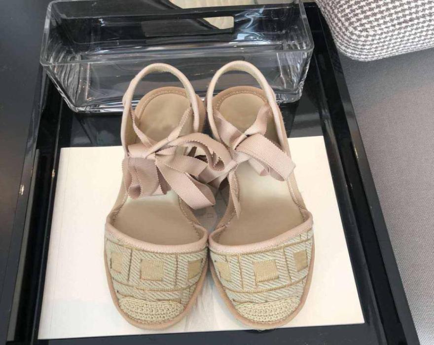 

Fashion designer 2020 new ladies canvas shoes summer flat bottom wide bottom casual loafers handmade straw lazy fashion sandals9007203, Beige