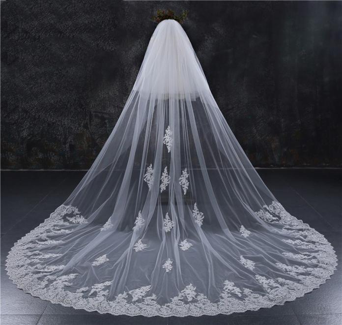 

New Style Two Layers Full Edge with Lace Luxury 3 Meters Long Wedding Veil with Comb White Ivory Bridal Veil Velos De Novia5976390, Red