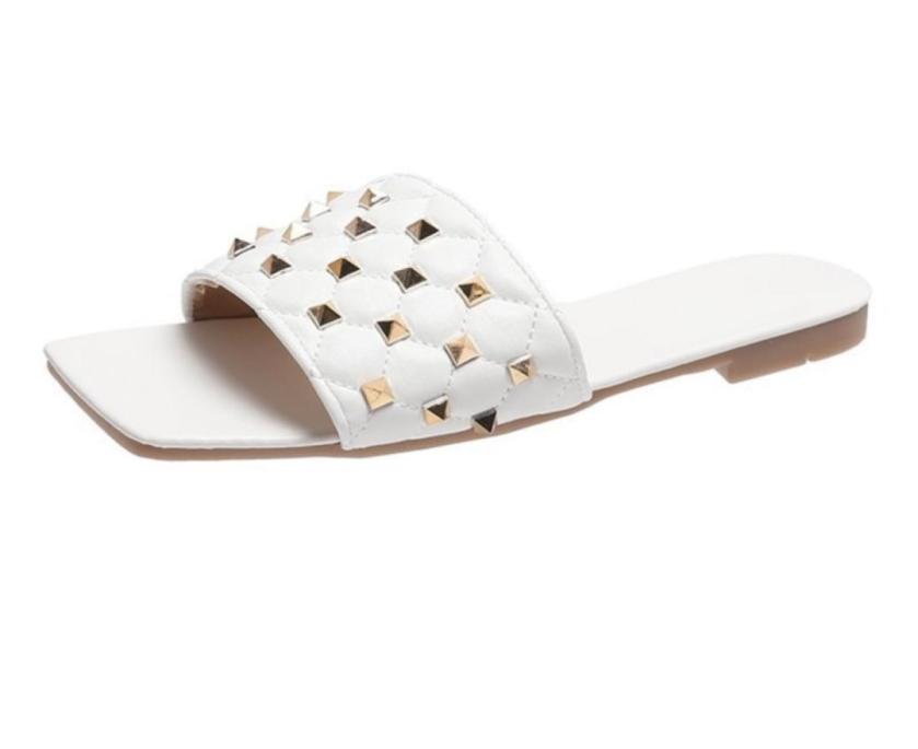 

2021 Women rivet Slides Designer Flat Slippers Vintage square head slipper Summer Beach Sexy Shoes Classic Fashion sandals W34525711, Red